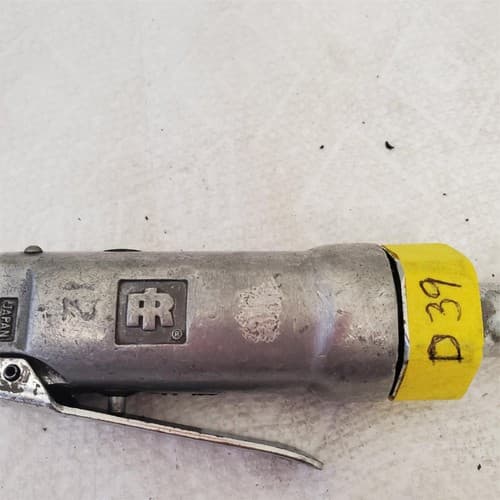 Ingersoll Rand Drive Heavy Duty Pneumatic Air Ratchet Wrench - D39 - Thumbnail 2