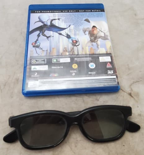 Samsung Megamind 3D Blu-ray Disc With Black Real 3D Glasses - Thumbnail 2