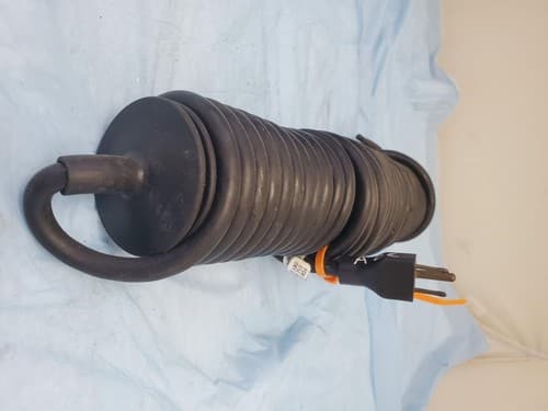 General Manufacturing Stubby II 13 Watt Fluorescent Light - Used - Thumbnail 6