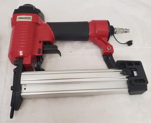 ToolShop 18 GA 2-In-1 SF3232 Brad Stapler & Nailer - Thumbnail 4