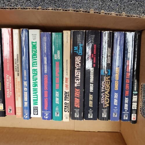 William Shatner TEK Vengeance Star Trek The IDIC Epidemic and More Book - Thumbnail 3