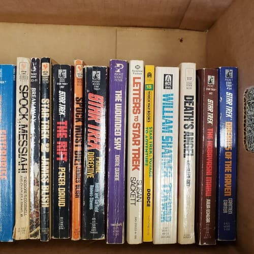 William Shatner TEK Vengeance Star Trek The IDIC Epidemic and More Book - Thumbnail 5