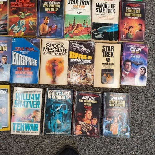 William Shatner TEK Vengeance Star Trek The IDIC Epidemic and More Book - Thumbnail 8