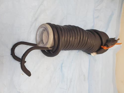 General Manufacturing Stubby II 13 Watt Fluorescent Light - Thumbnail 3