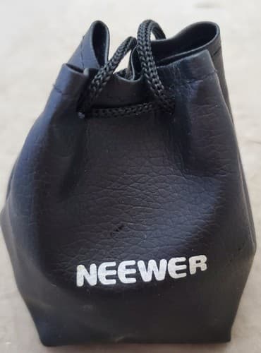 NEEWER Digital High Definition 0.45x Super Wide Angle Lense with Macro - Thumbnail 6