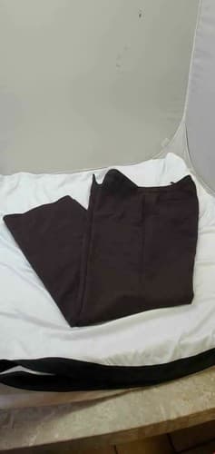 Tahari Arthur S Levine Women's Black Straight Crepe Dress Pant Size 8 - Thumbnail 2