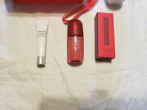 Shiseido Ginza Tokyo Cleansing Essential Energy Set Ultimune Eye, Power Infusing - Thumbnail 2