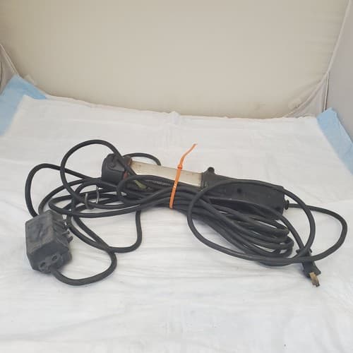 Vintage General Inc Stubby II 13 Watt Fluorescent Light - Image 1