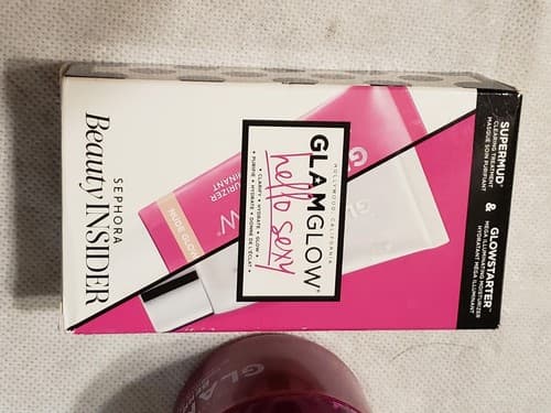 Glam Glow Berryglow Probiotic Recovery Mask & Hello Sexy Sephora Beauty Insider. - Thumbnail 2