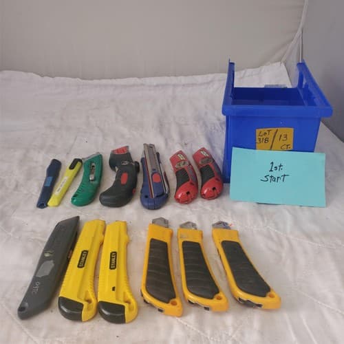 Lot of 13pc Assorted Various Handy Cutter Safety Knife Lot 318 - Image 1