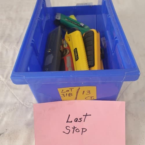 Lot of 13pc Assorted Various Handy Cutter Safety Knife Lot 318 - Thumbnail 9