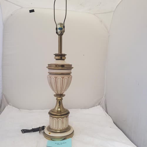 Vintage Stiffel Regency Brass and Ivory Enamel Urn Trophy Lamps L - Image 1
