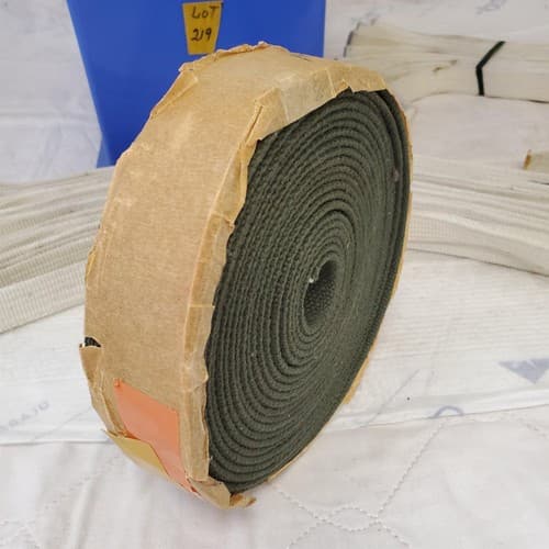 Lot of Nylon Webbing Roll & Striped Cotton Twill Neck Tape LOT 219 - Thumbnail 5