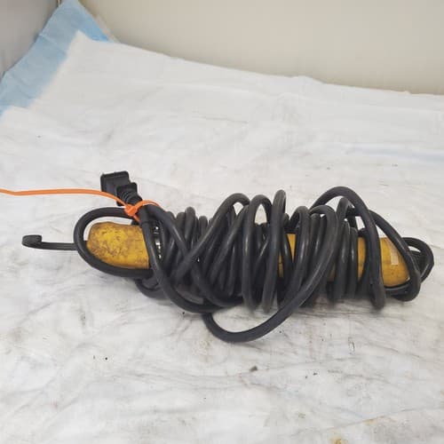 BAYCO Fluorescent Hand Lamp Fluorescent Light - Image 1