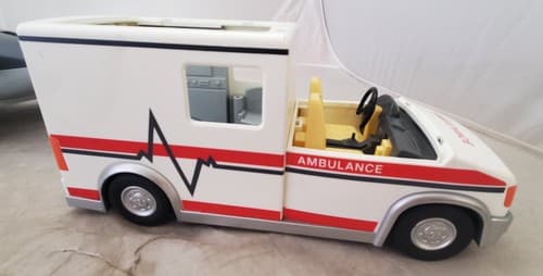 Playmobil Rescue Ambulance, City Life Airplane, Recycle Truck Toy - Thumbnail 16