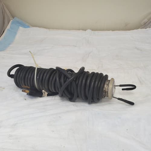 Used General Manufacturing Stubby II 13 Watt Fluorescent Light - Image 1