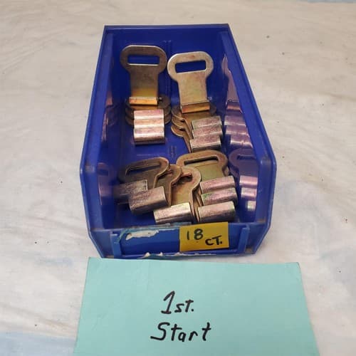 Lot of 18 Kemper Belt Hook Latch - Image 1