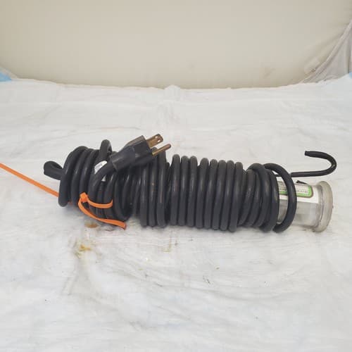 Vintage General Manufacturing Stubby II 13 Watt Fluorescent Light - Thumbnail 2