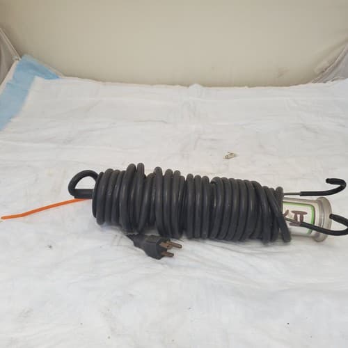 Vintage General Manufacturing Stubby II 13 Watt Fluorescent Light - Image 1