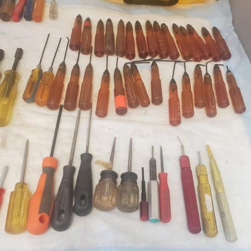 Lot of 76 Vintage Nut Drivers / Screw Drivers LOT137 - Thumbnail 6