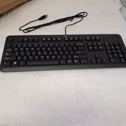 HP 672647-003 KU-1156 Wired Standard USB Desktop Keyboard - Black - Image 1