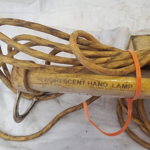 General Manufacturing Fluorescent Hand Lamp Fluorescent Light - Yellow - Thumbnail 5