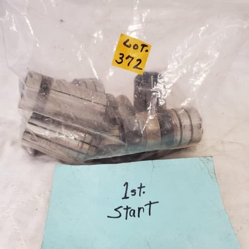 Lot of Various Assorted Master Pusher Feed Finger Insert Pads LOT 372 - Thumbnail 2