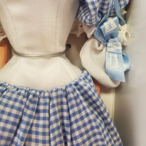 Barbie1997- Series III Collector's Edition- Barbie as Little Debbie Snacks' Girl - Thumbnail 10