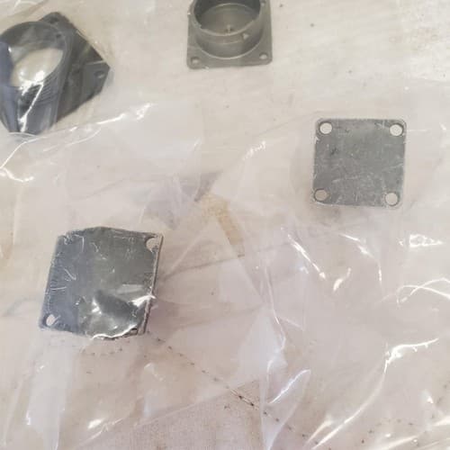 Lot of Cylinder Pipe Muffler Connector LOT 331 - Thumbnail 6