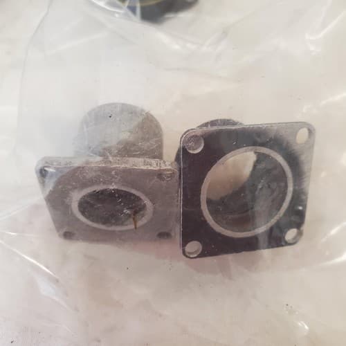 Lot of Cylinder Pipe Muffler Connector LOT 331 - Thumbnail 7