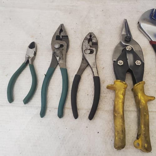 Lot of Assorted Adjustable Wrench and Pliers LOT 367 - Thumbnail 5
