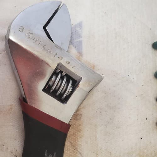 Lot of Assorted Adjustable Wrench and Pliers LOT 367 - Thumbnail 6