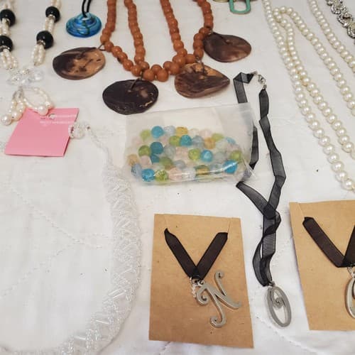 Lot of Assorted Various Silver, Pearl, Beads Necklaces LOT-10 - Thumbnail 8