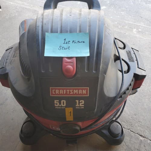 CRAFTSMAN 2.5 Gallon 1.75 Peak HP Wet/Dry Portable Shop Vacuum (1) - Image 1