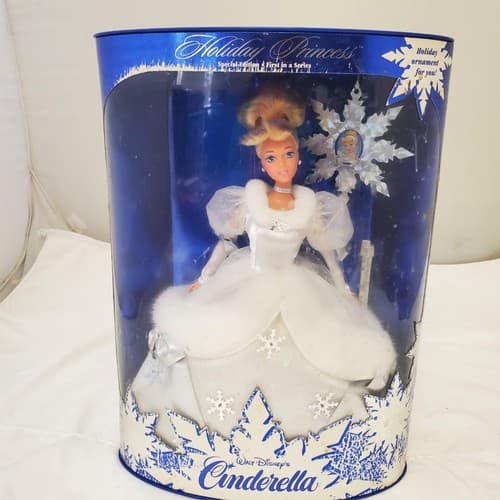 Barbie 1996 - Walt Disney's Cinderella - Holiday Princess First Series - Thumbnail 3