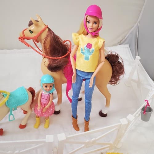 Mattel Barbie Hugs 'n Horses Barbie and Chelsea Blonde Playset #2 Tub - Thumbnail 8