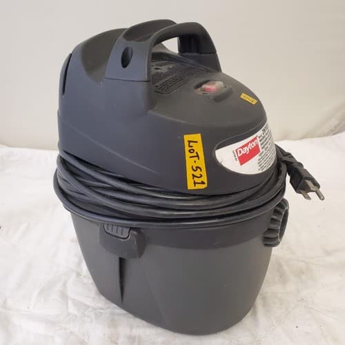 DAYTON Vacuum 2NYE3 1 1/2 gal Tank Wet/Dry Vacuum Cleaner (1) LOT 521 - Thumbnail 3