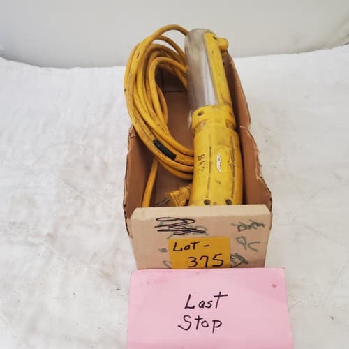 13 Watt Electric Portable Fluorescent Light LOT 375 - Thumbnail 8