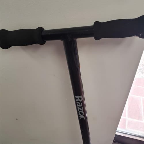 Razor Tekno Light Up Electric Scooter 2020 Model - Thumbnail 2