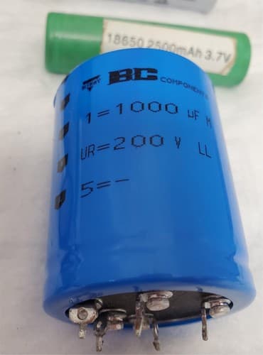Lot of Various type of NiMH NiCD Universal Battery Package & Aluminium Capacitor - Thumbnail 9
