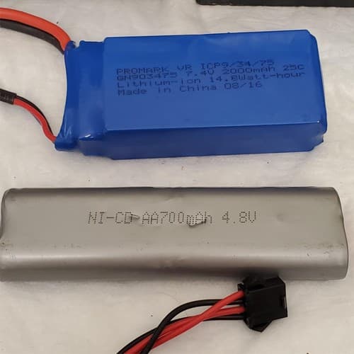 Lot of Various type of NiMH NiCD Universal Battery Package & Aluminium Capacitor - Thumbnail 13