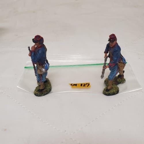 The Collectors Showcase CS01029 Re-Loading & Advancing 72nd Pennsylvania CM-127 - Thumbnail 2