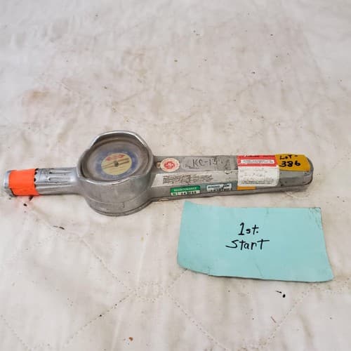 UTICA DA130 Dial Torque Wrench Air Tools LOT 386 - Image 1