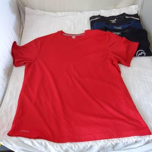 Lot of 4 Size L Rebook, Russell & Other Brand Dry Fit Short Sleeve Shirt Mens - Thumbnail 3