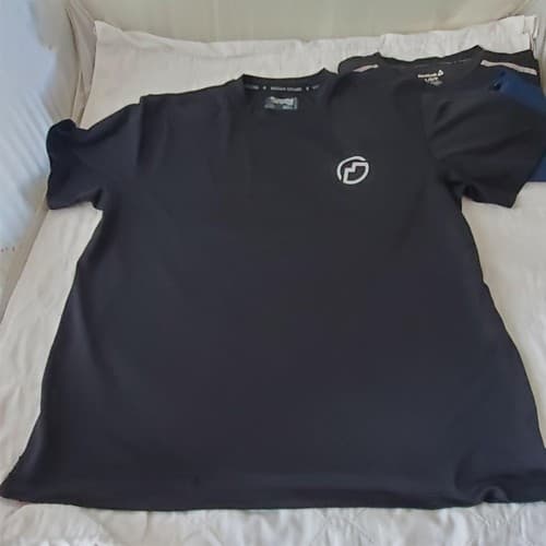 Lot of 4 Size L Rebook, Russell & Other Brand Dry Fit Short Sleeve Shirt Mens - Thumbnail 6