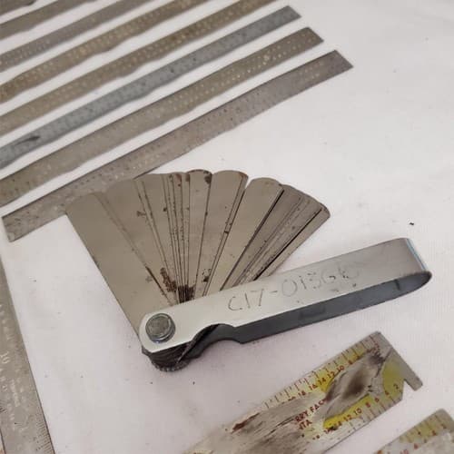 Lot of Grip Scale, Antique Irons Blades Cutters and More LOT-832 - Thumbnail 11