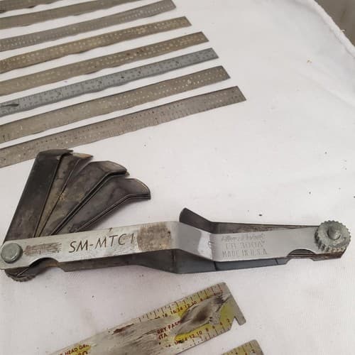 Lot of Grip Scale, Antique Irons Blades Cutters and More LOT-832 - Thumbnail 12