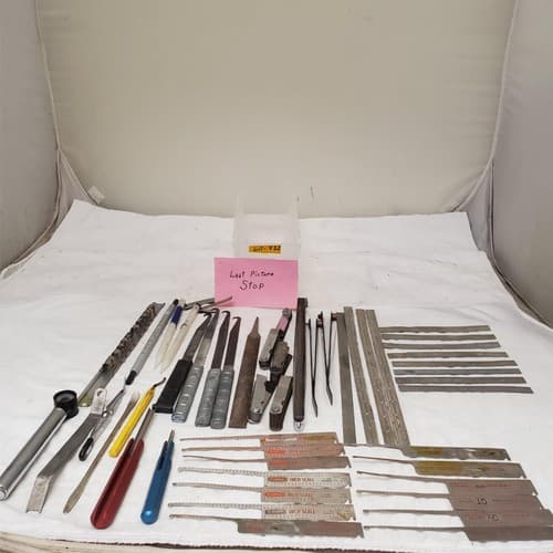 Lot of Grip Scale, Antique Irons Blades Cutters and More LOT-832 - Thumbnail 14