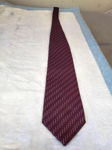 Giorgio Armani 100% Silk Men's Neck Tie Made in Italy - Image 1