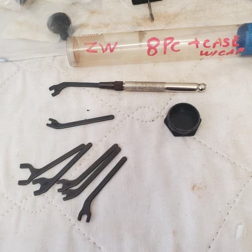 Lot of Assorted Shank Router Bits, Nut Drivers, Allen Bolt & other Tools LOT 306 - Thumbnail 11